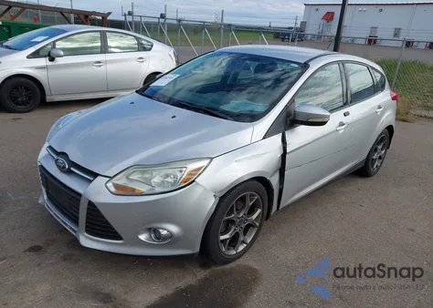 2014 Ford Focus Se z USA, uszkodzony, nr VIN 1FADP3K2XEL319298